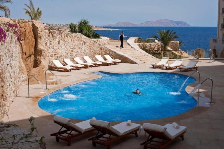 Stella Di Mare Beach Hotel & Spa