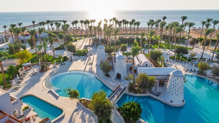 The Grand Makadi Hotel