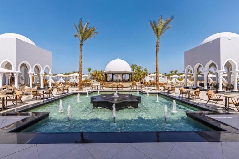 The Grand Makadi Hotel