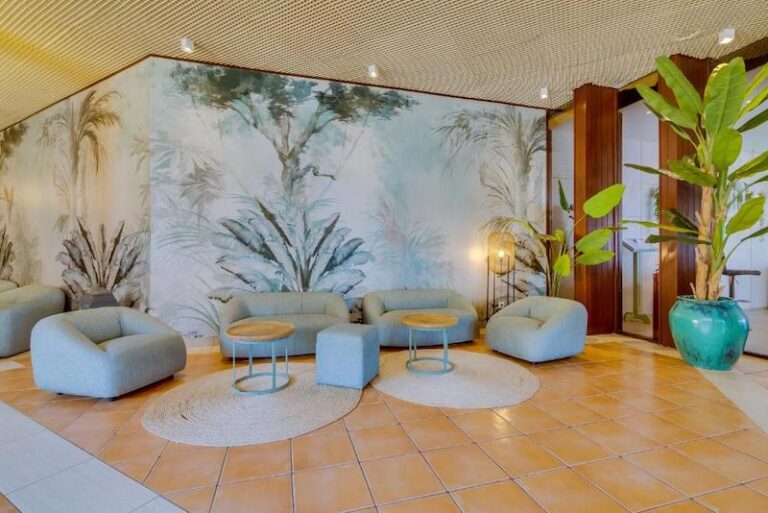 Auramar Beach Resort