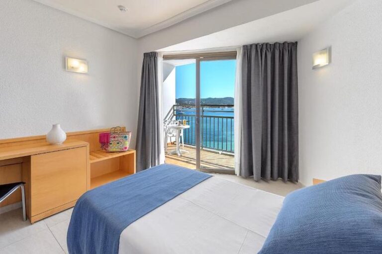 Vibra San Remo Hotel