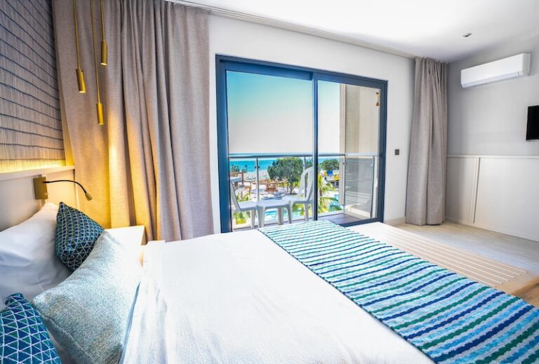 MIRA MERIDIA BEACH RESORT HOTEL