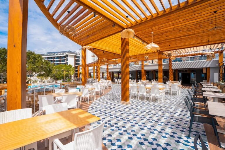 MIRA MERIDIA BEACH RESORT HOTEL