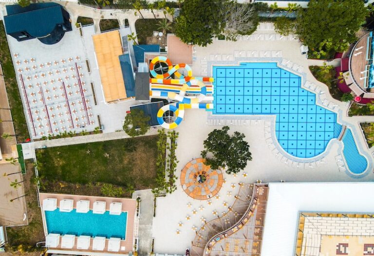 MIRA MERIDIA BEACH RESORT HOTEL