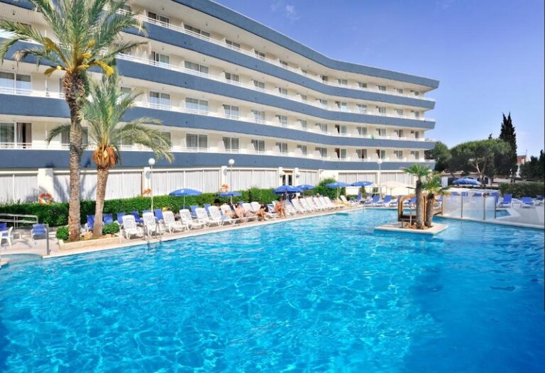 Hotel GHT Aquarium & Spa****Sup