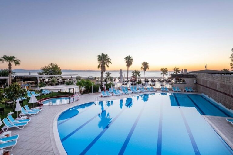 Armas Gül Beach Hotel