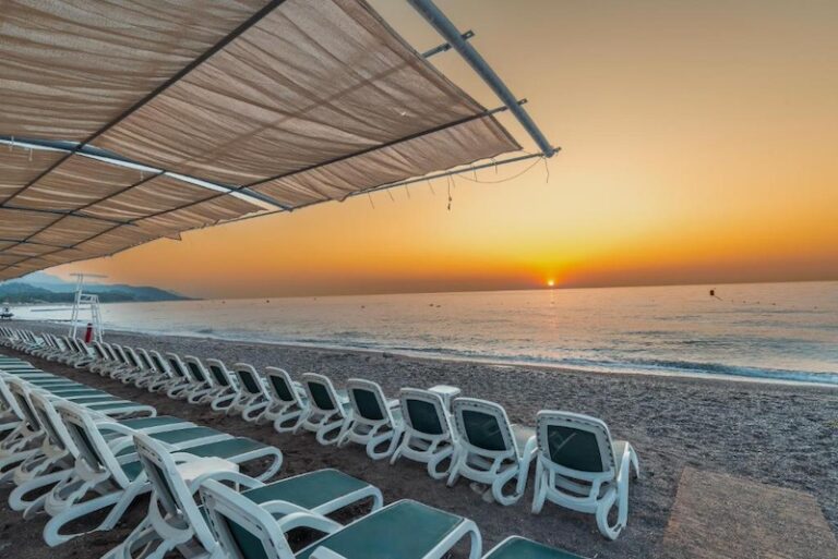Armas Gül Beach Hotel
