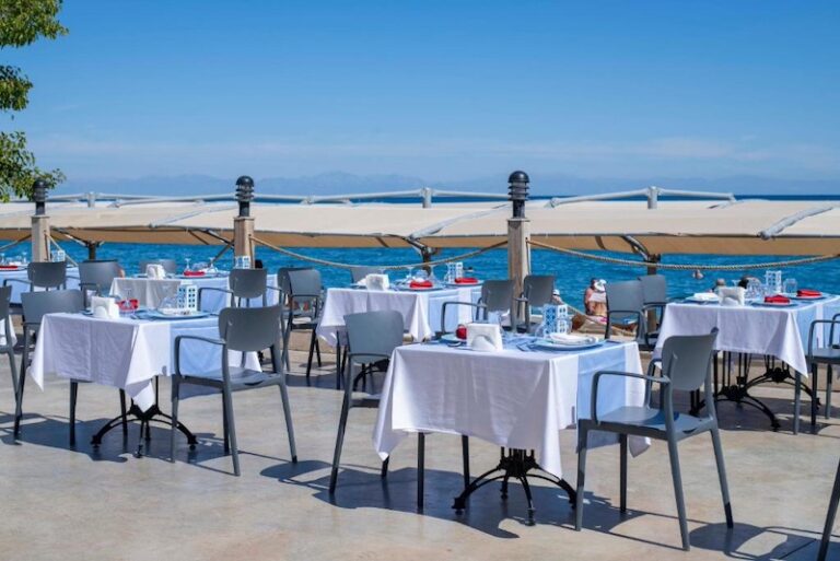 Armas Gül Beach Hotel