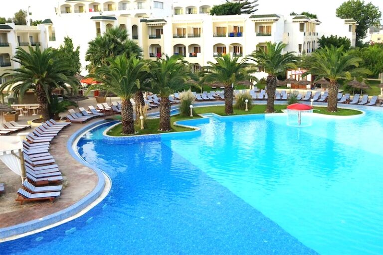Soviva Resort