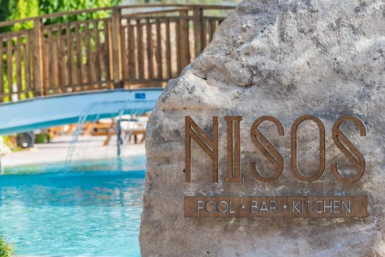 Letsos Hotel