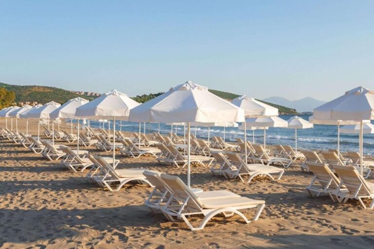 Ramada Resort By Wyndham Kuşadası & Golf