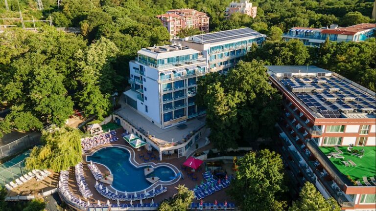 BSA Holiday Park Hotel