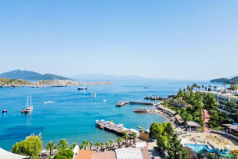 Salinas Beach Hotel