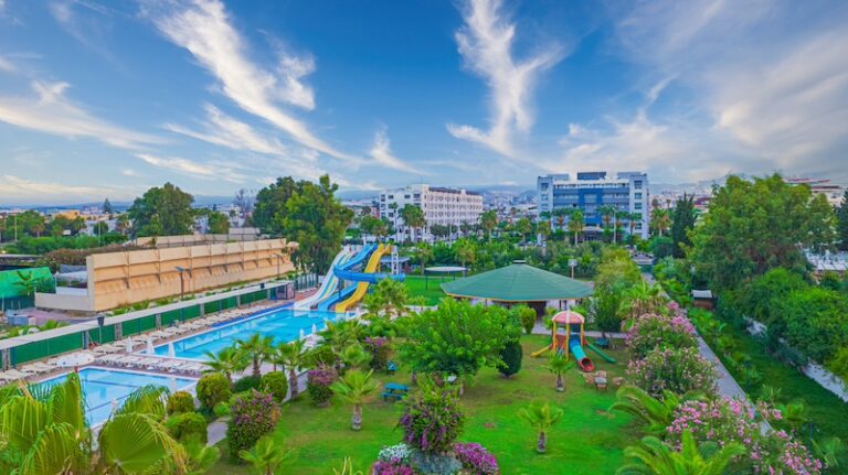 TİMO DELUXE RESORT HOTEL